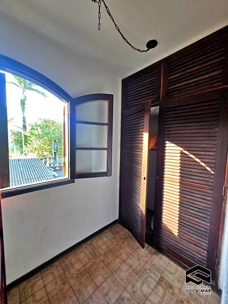Casa, 4 quartos, 250 m² - Foto 1