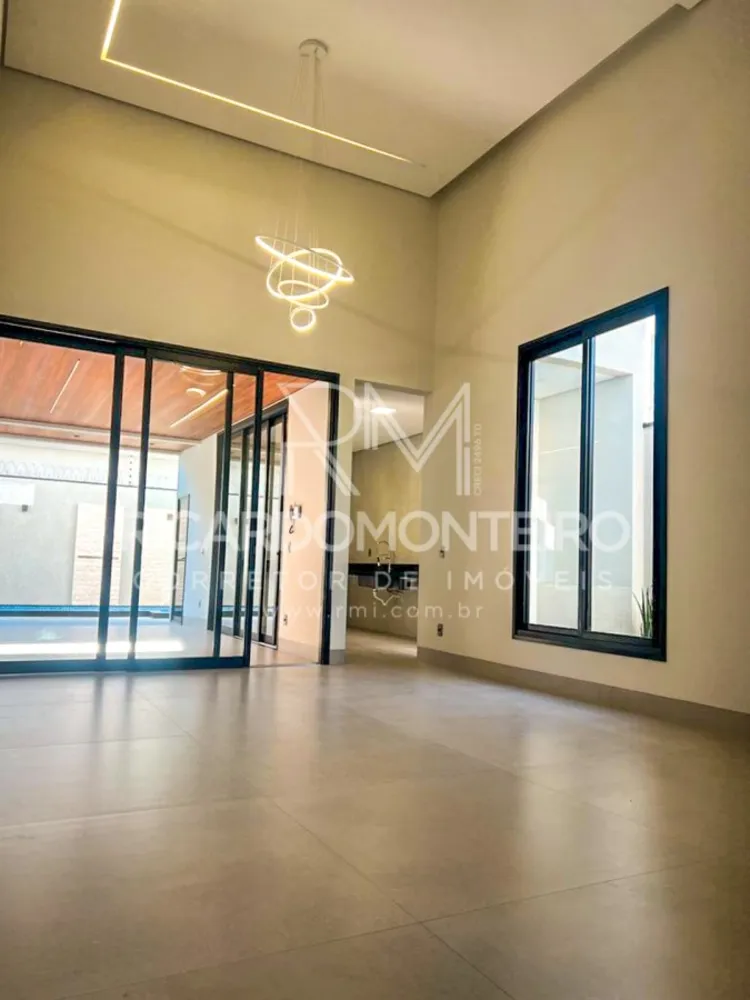 Casa, 3 quartos, 210 m² - Foto 1
