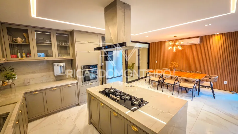 Casa, 5 quartos, 330 m² - Foto 11