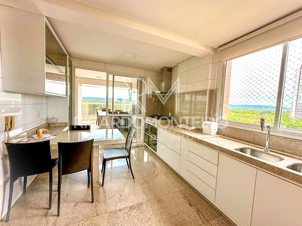 Apartamento, 4 quartos, 246 m² - Foto 1