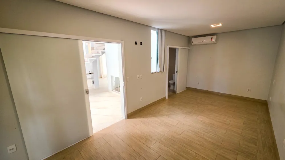 Casa, 5 quartos, 230 m² - Foto 3