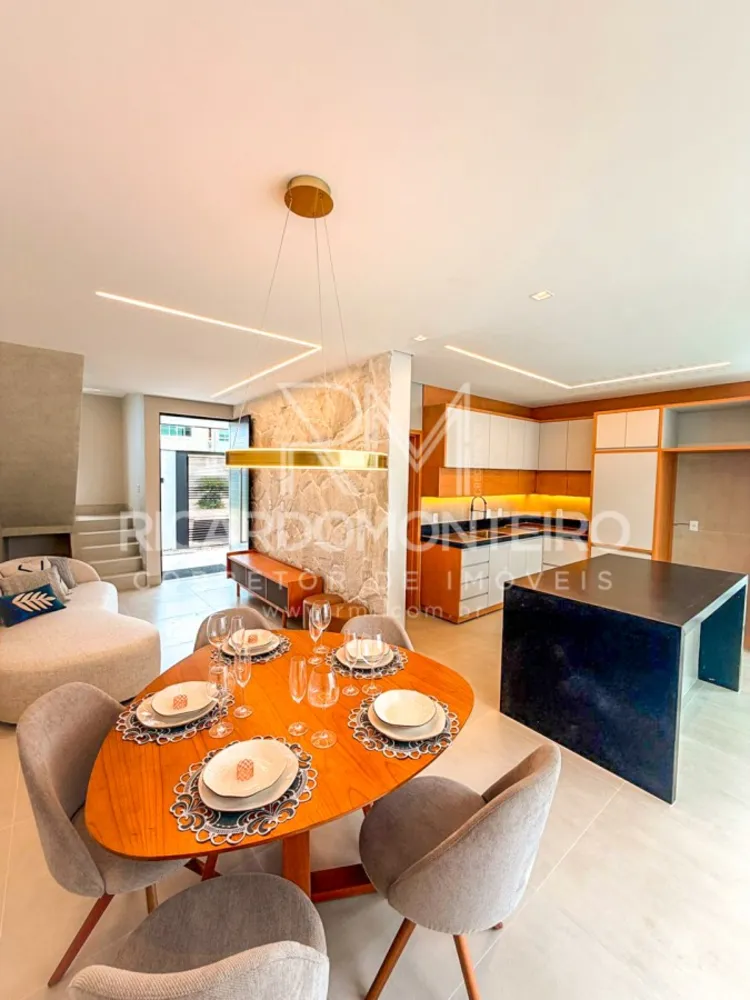 Casa, 3 quartos, 159 m² - Foto 1