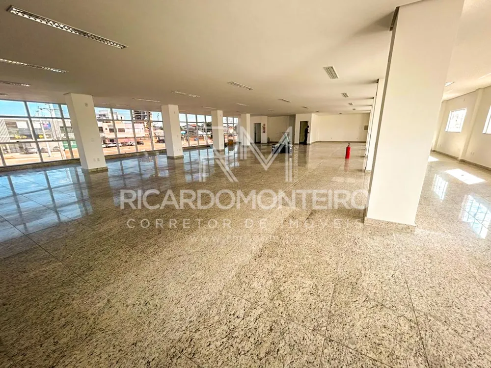 Sala-Conjunto, 384 m² - Foto 1