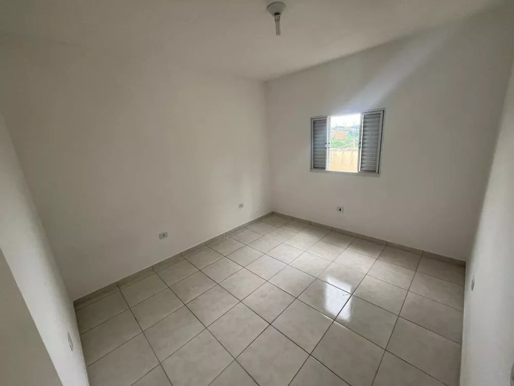 Casa à venda com 3 quartos, 167m² - Foto 2