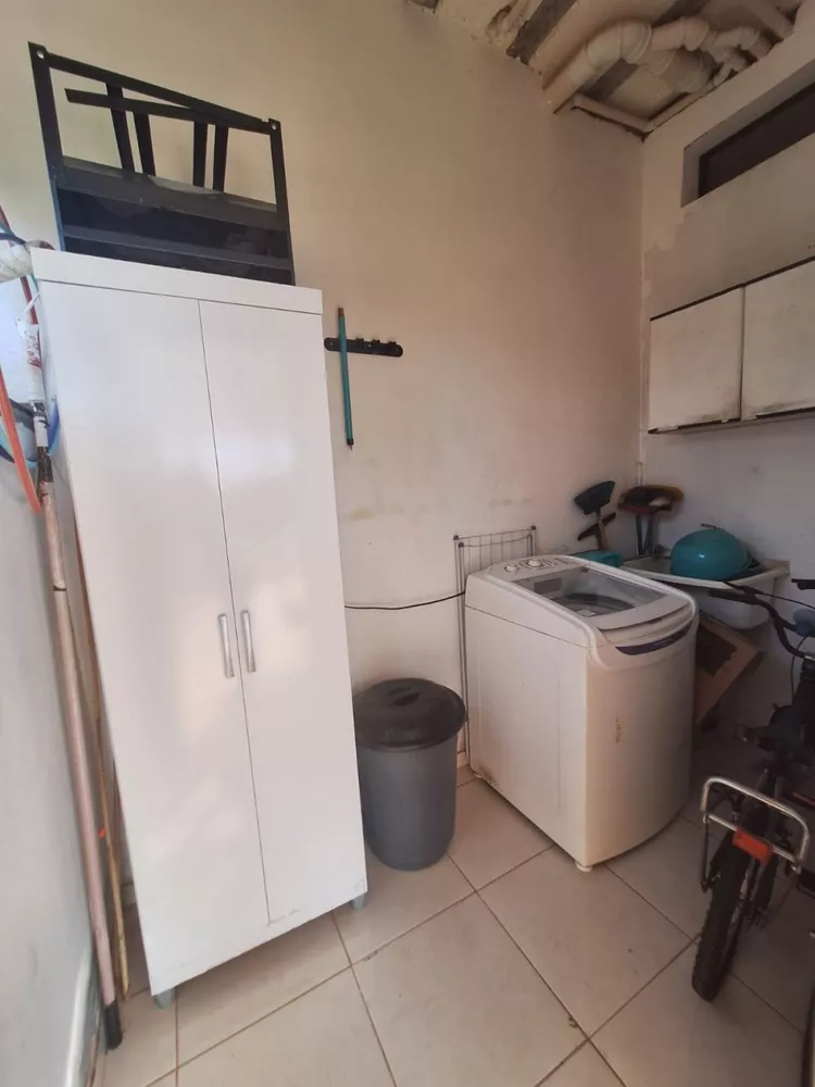 Casa à venda com 3 quartos, 193m² - Foto 5