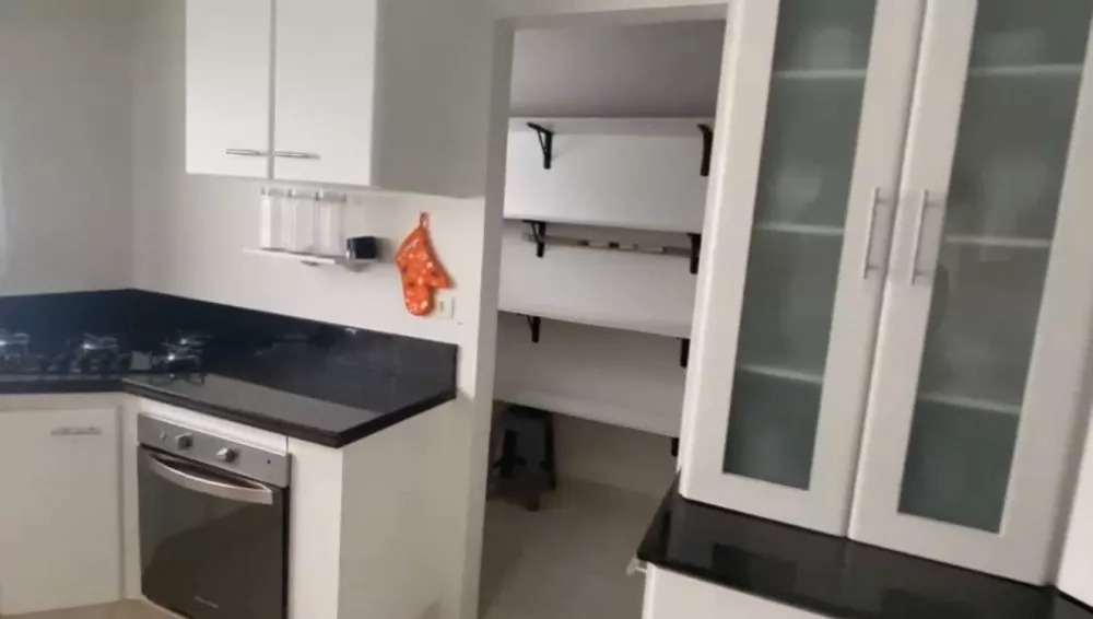 Casa de Condomínio à venda com 4 quartos, 750m² - Foto 8