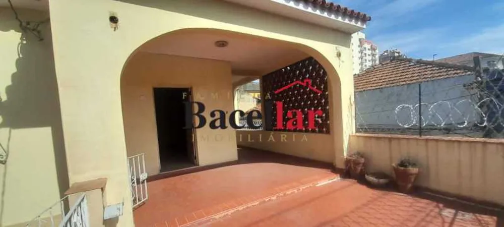 Casa, 5 quartos, 271 m² - Foto 3