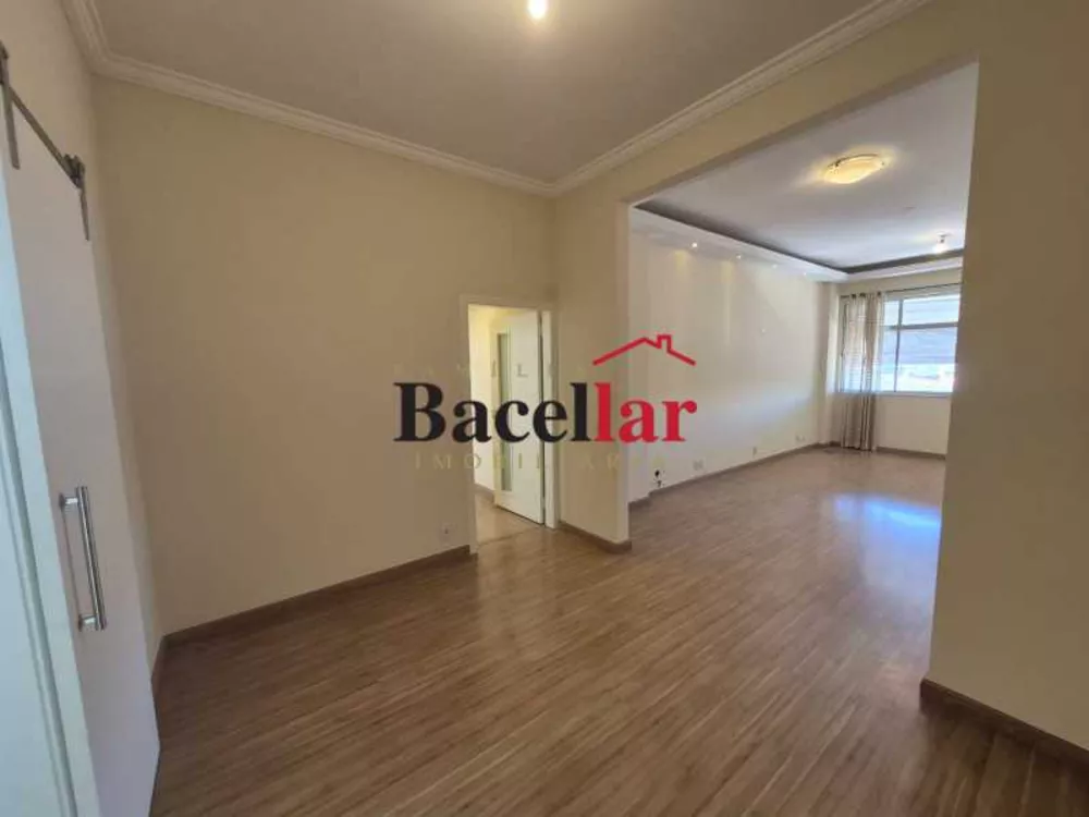 Apartamento, 3 quartos, 117 m² - Foto 2