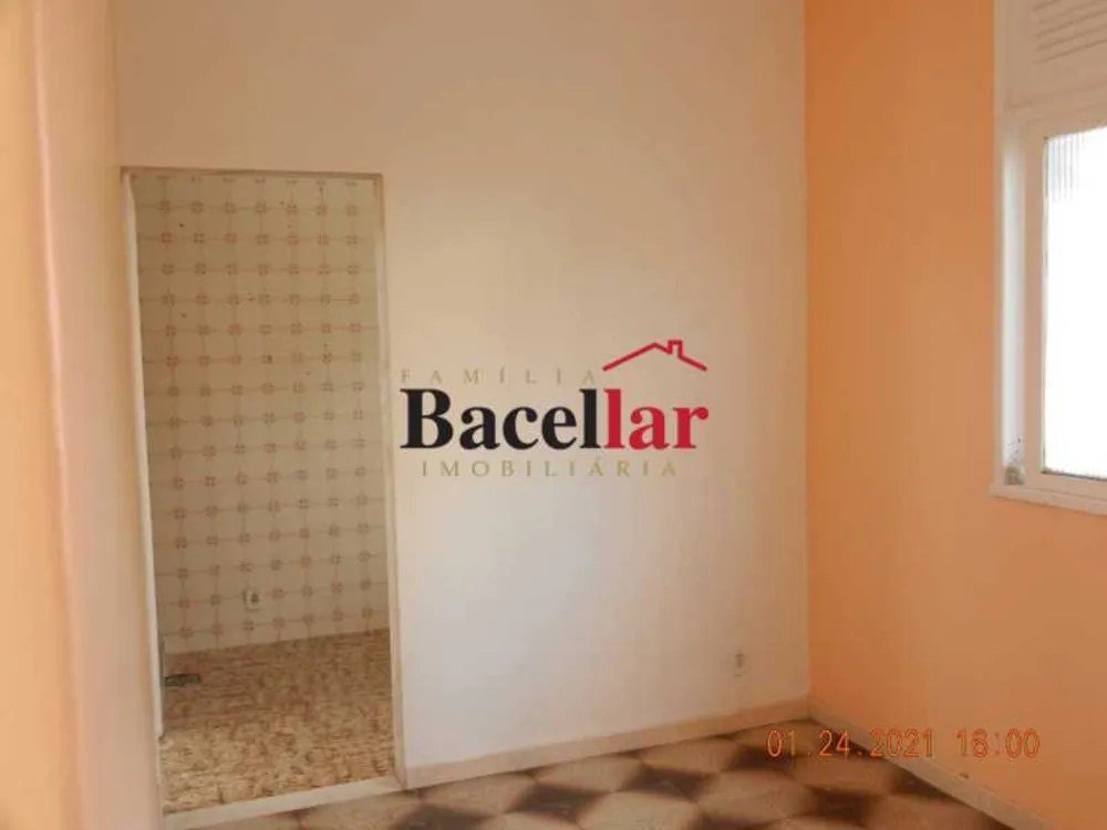 Casa, 6 quartos, 200 m² - Foto 1