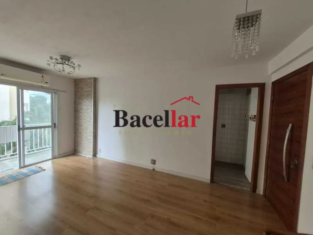 Apartamento, 3 quartos, 70 m² - Foto 2