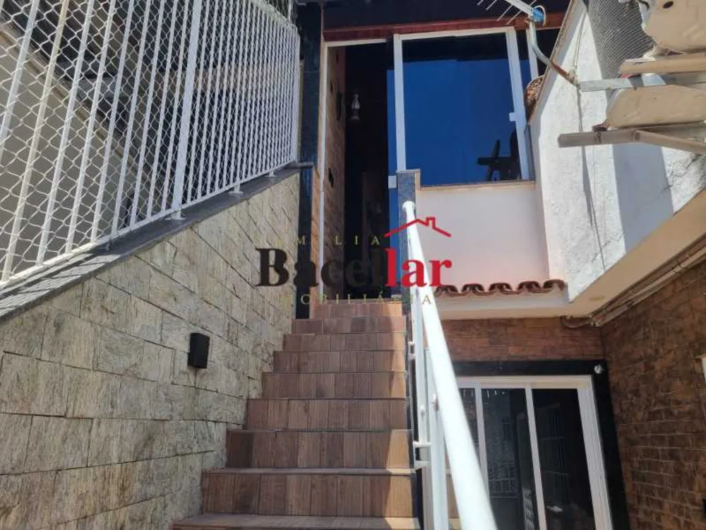 Casa, 2 quartos, 163 m² - Foto 1
