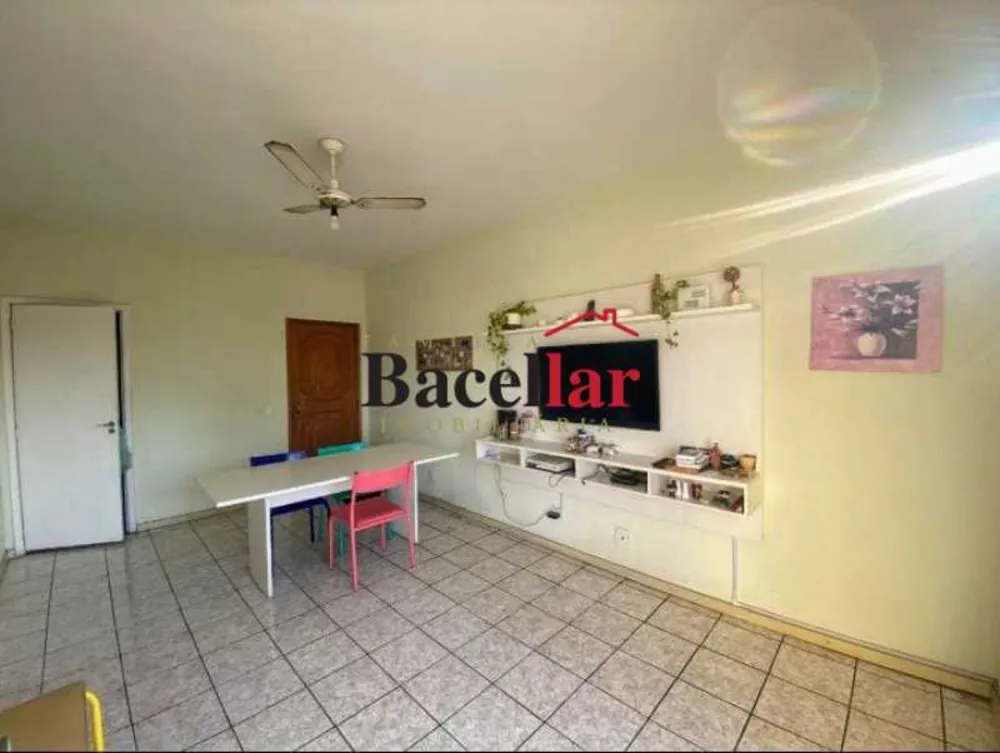 Apartamento, 3 quartos, 80 m² - Foto 2