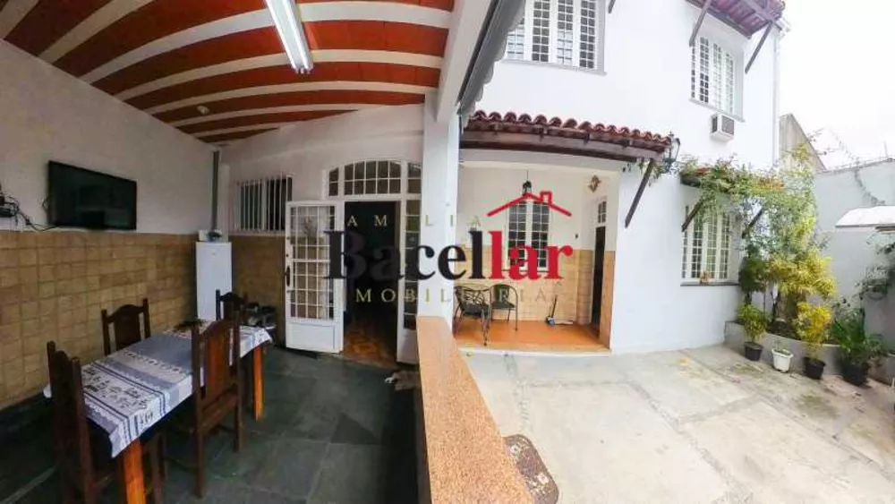 Casa, 3 quartos, 240 m² - Foto 34