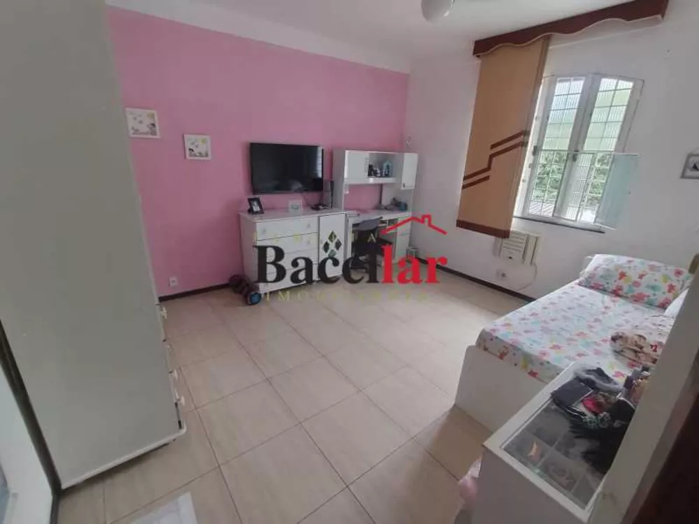 Casa, 3 quartos, 240 m² - Foto 9