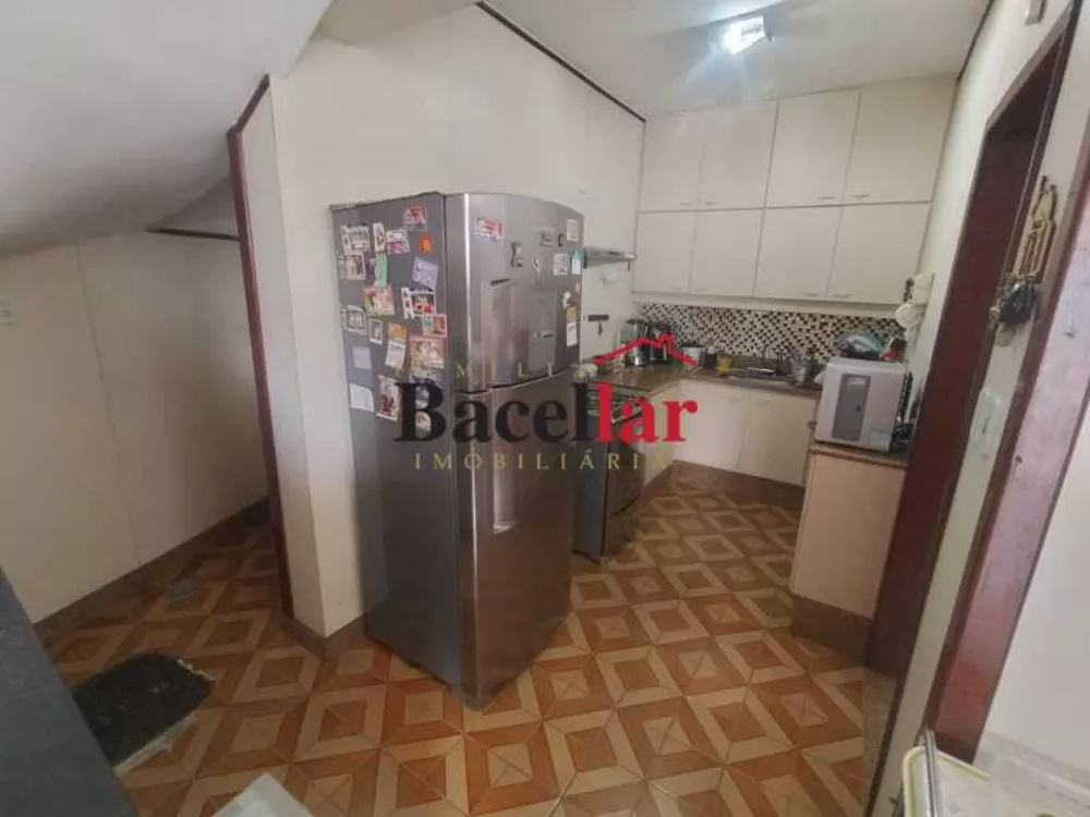 Casa, 3 quartos, 240 m² - Foto 6