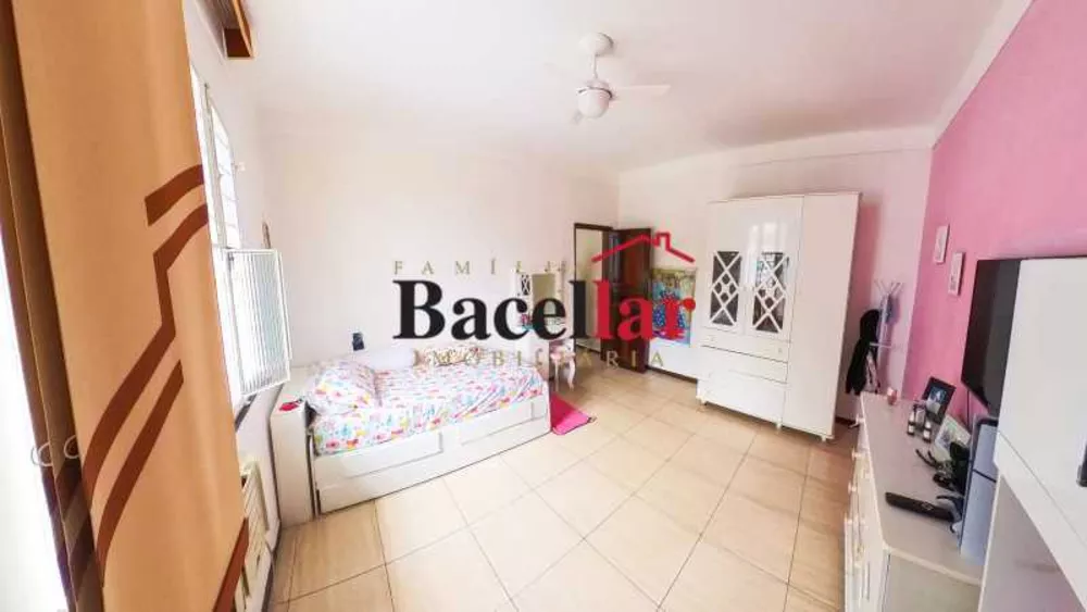 Casa, 3 quartos, 240 m² - Foto 28