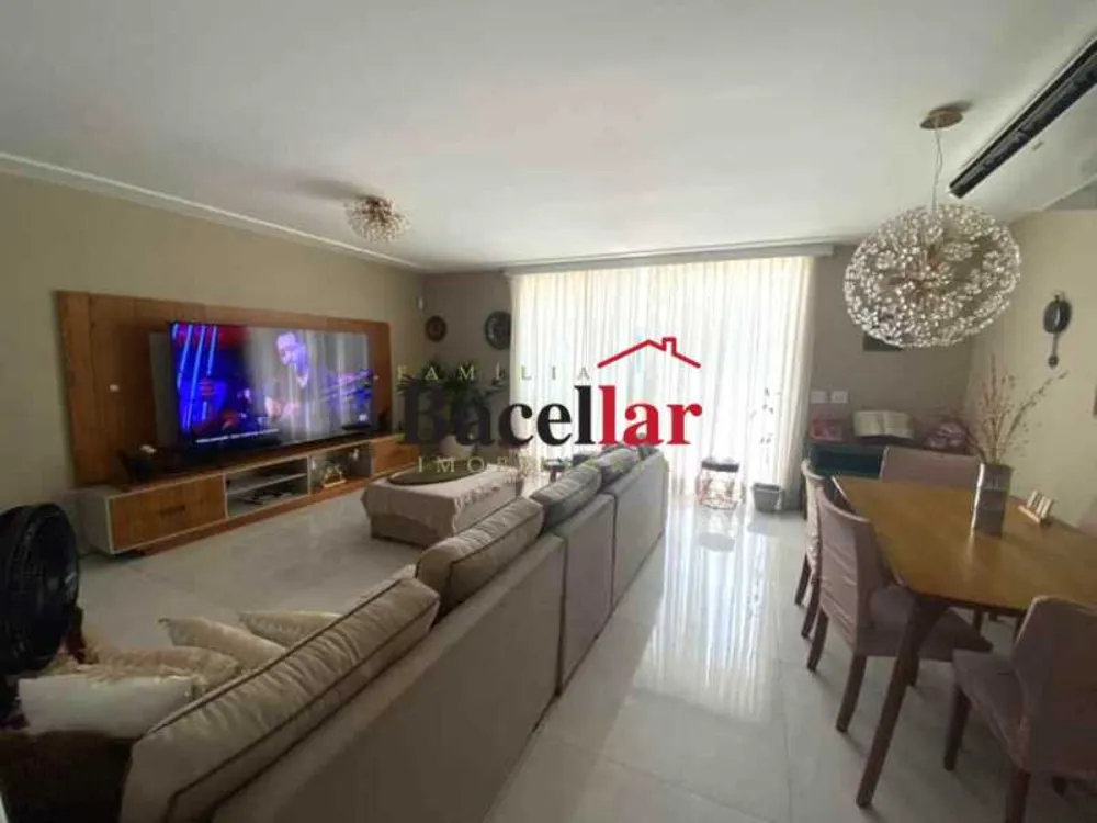 Casa, 4 quartos, 303 m² - Foto 2