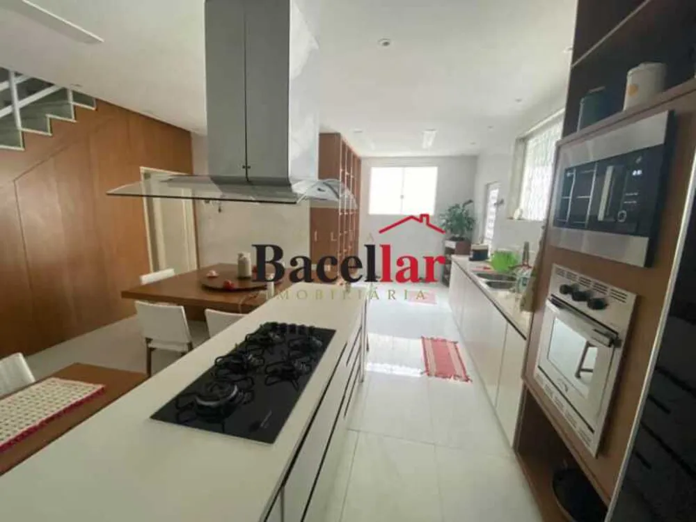 Casa, 4 quartos, 303 m² - Foto 10