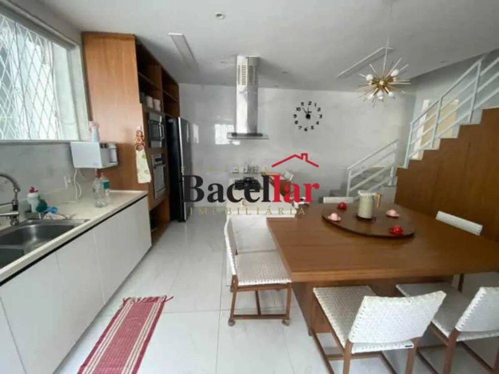 Casa, 4 quartos, 303 m² - Foto 8