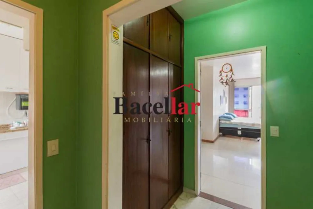 Apartamento, 3 quartos, 125 m² - Foto 2