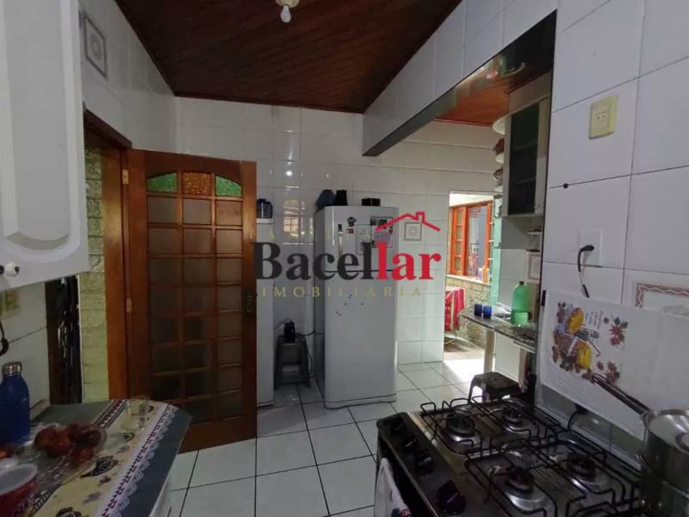 Casa, 3 quartos, 271 m² - Foto 3