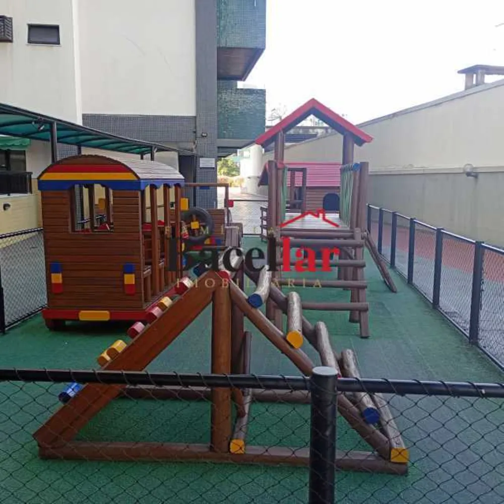Apartamento, 3 quartos, 130 m² - Foto 2