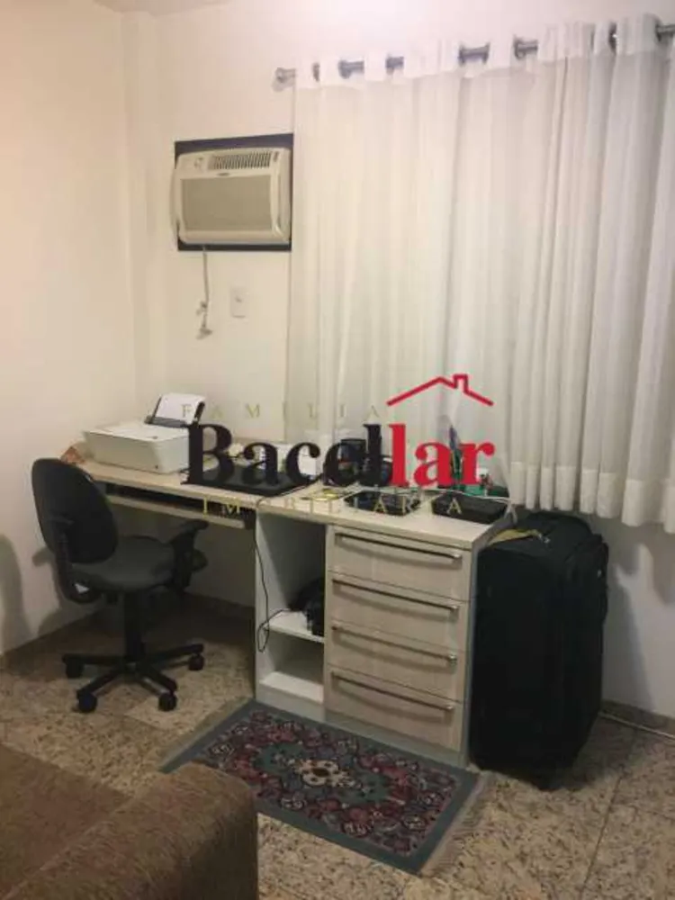 Apartamento, 3 quartos, 130 m² - Foto 1