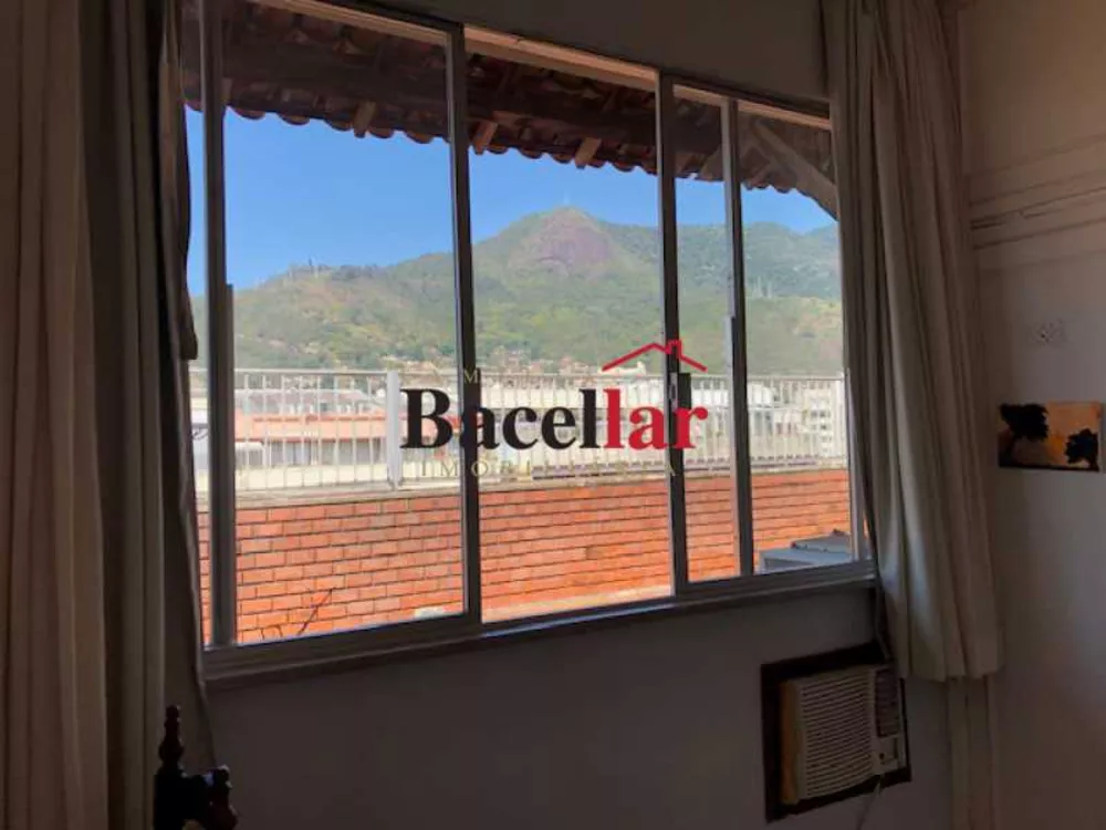 Cobertura, 3 quartos, 290 m² - Foto 2