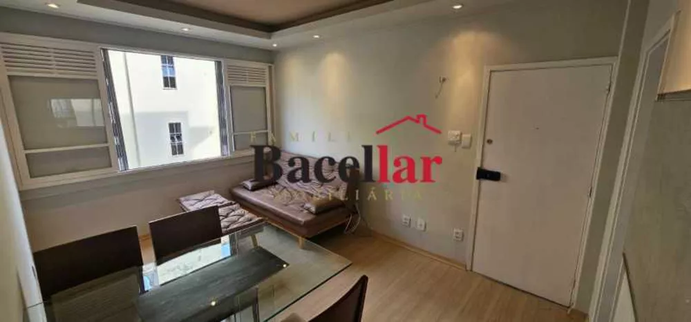 Apartamento, 3 quartos, 63 m² - Foto 2