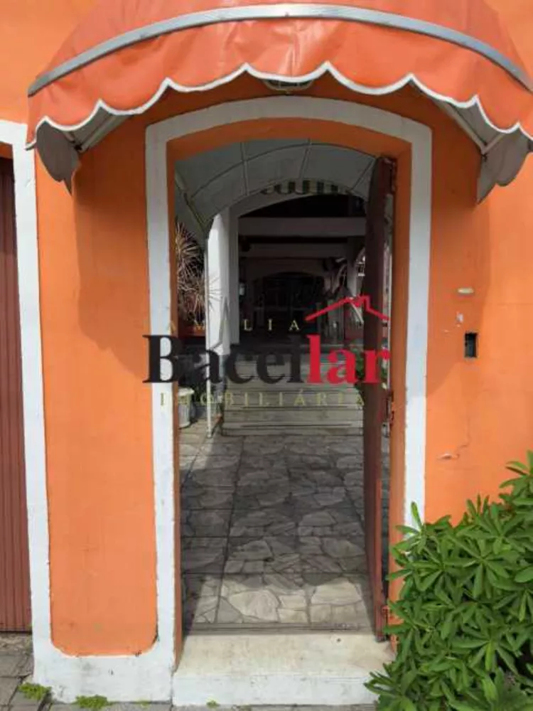 Casa, 2 quartos, 219 m² - Foto 13