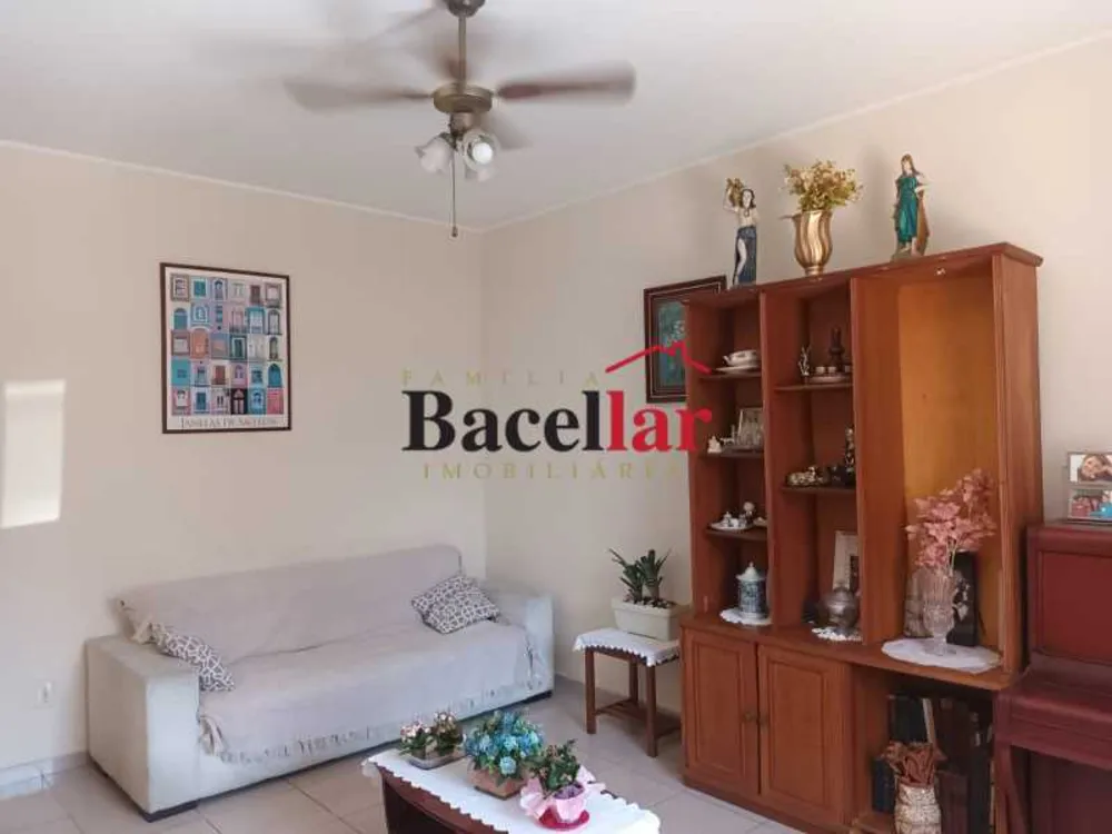 Casa, 4 quartos, 145 m² - Foto 1