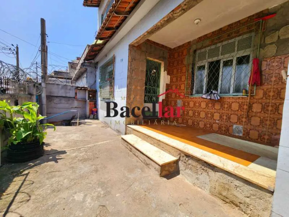 Casa, 4 quartos, 216 m² - Foto 1