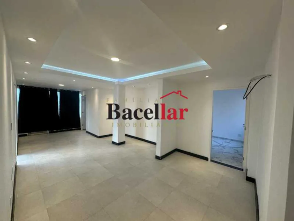Cobertura, 3 quartos, 150 m² - Foto 2