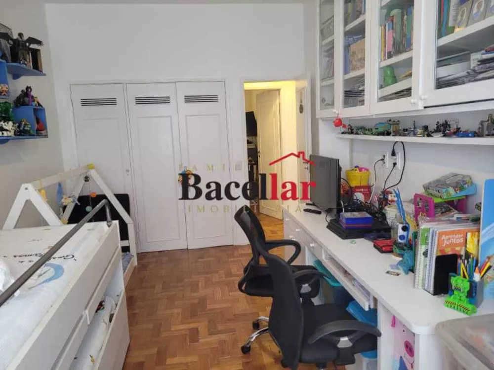 Apartamento, 3 quartos, 140 m² - Foto 25