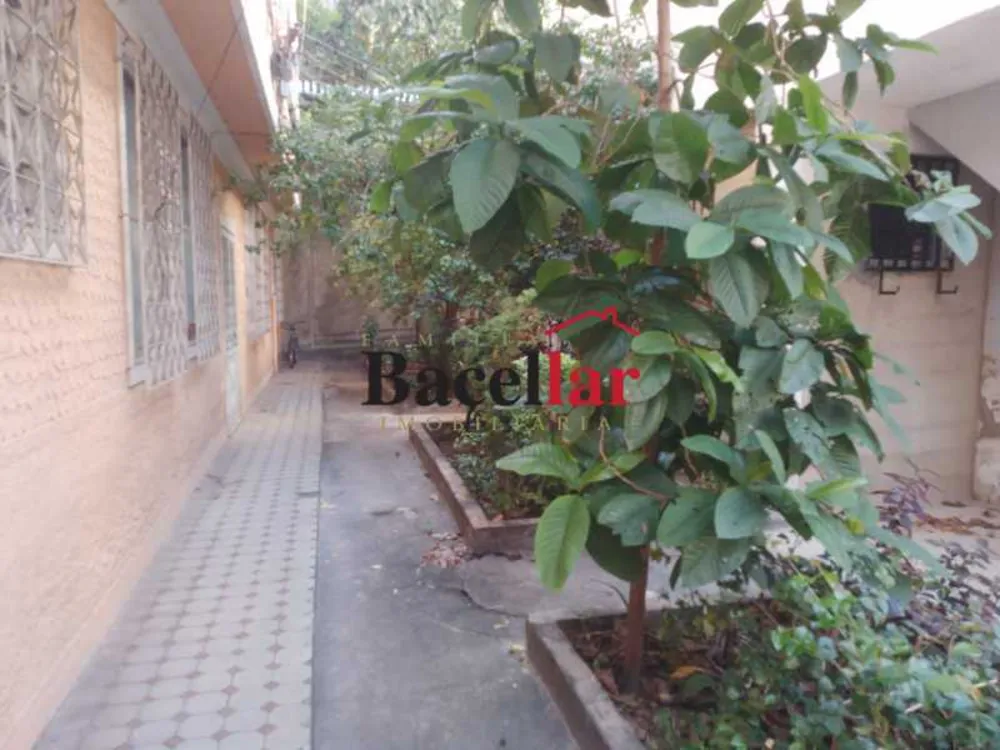 Casa, 4 quartos, 185 m² - Foto 2