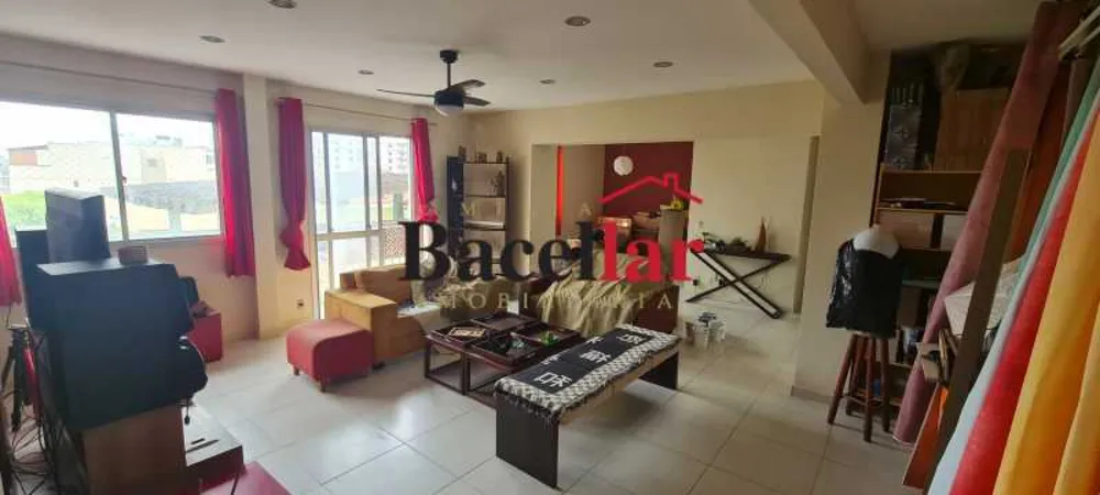 Apartamento, 3 quartos, 136 m² - Foto 2