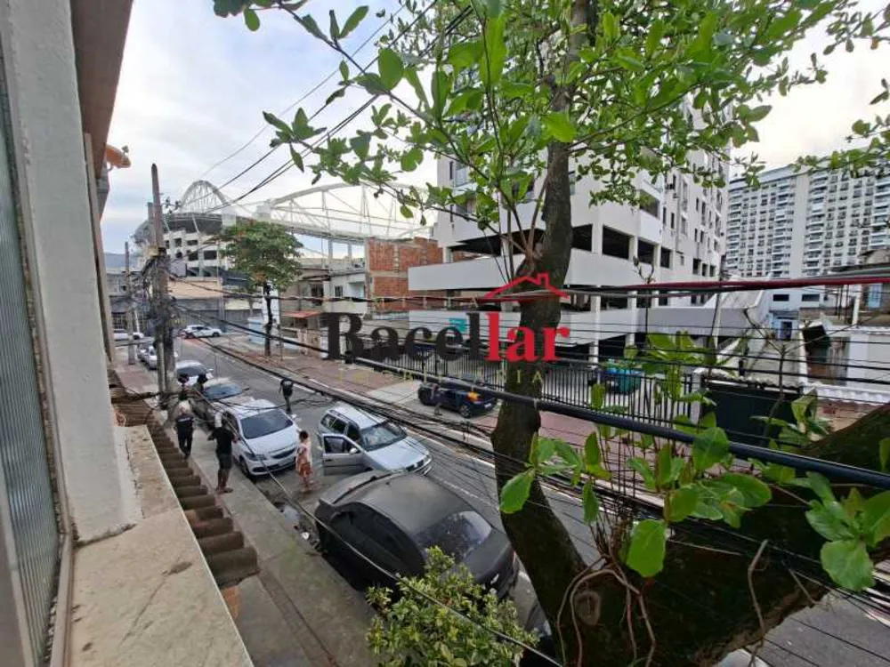 Casa, 5 quartos, 200 m² - Foto 1