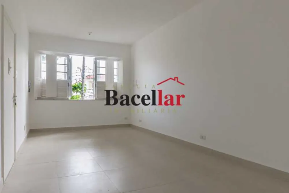 Apartamento, 3 quartos, 95 m² - Foto 2