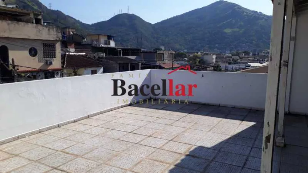 Casa, 3 quartos, 247 m² - Foto 2