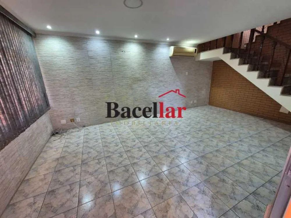 Casa, 3 quartos, 142 m² - Foto 2