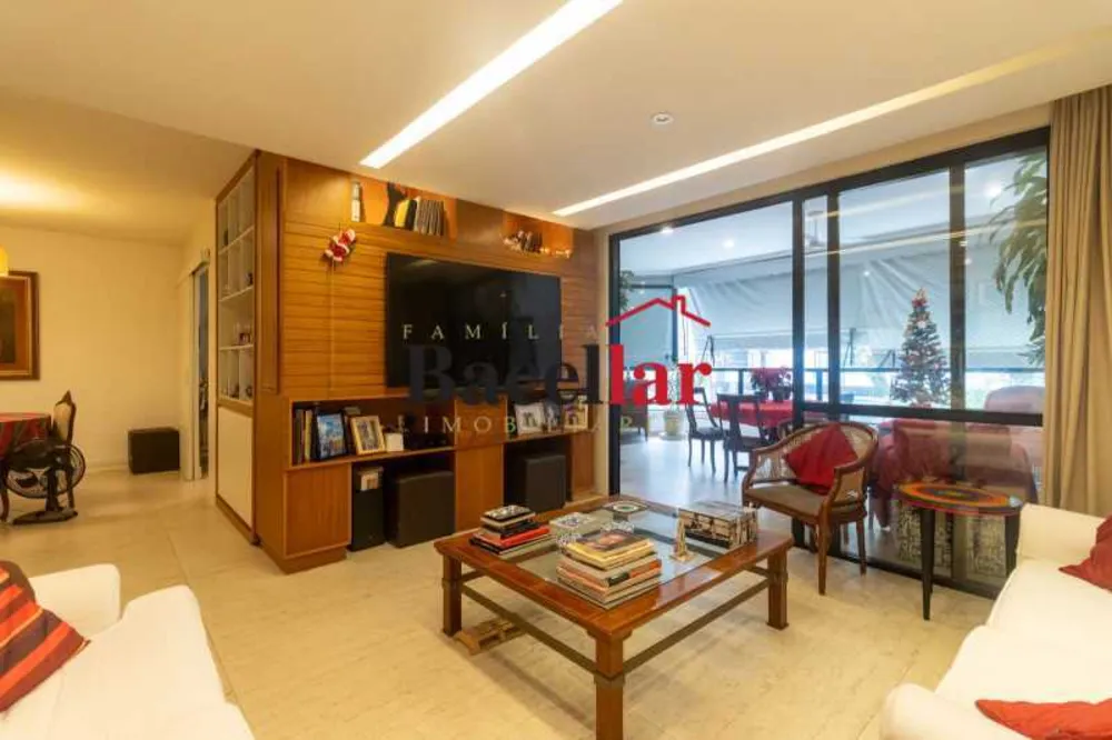 Apartamento, 3 quartos, 150 m² - Foto 2