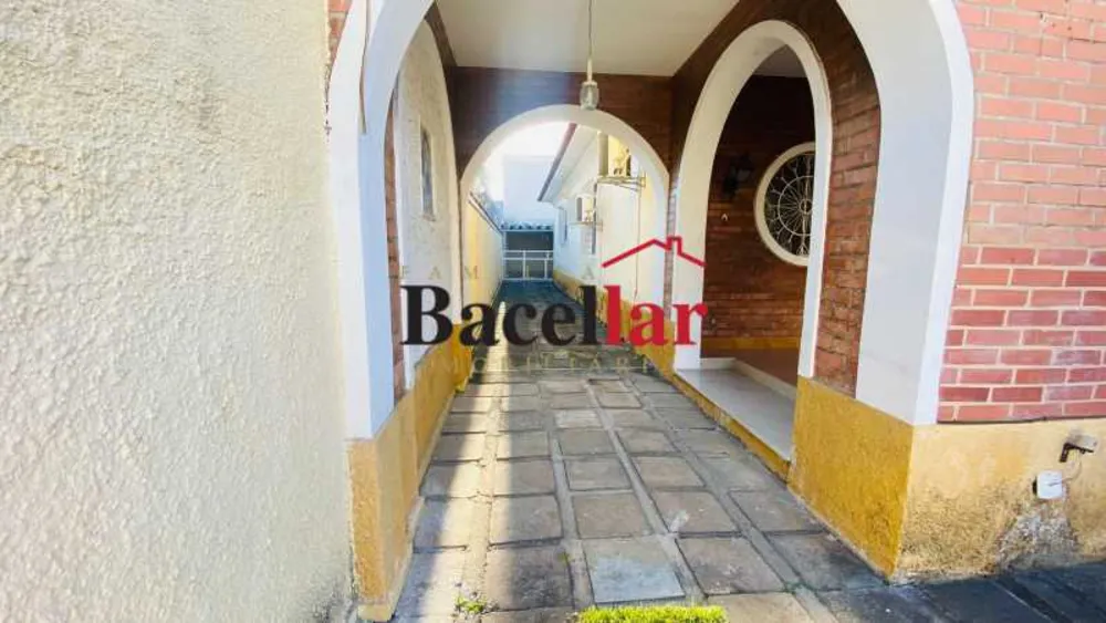 Casa, 3 quartos, 360 m² - Foto 3