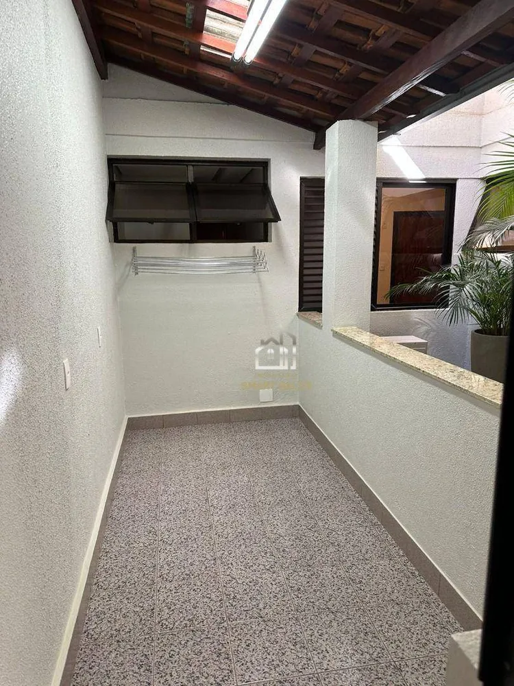 Apartamento, 3 quartos, 140 m² - Foto 1