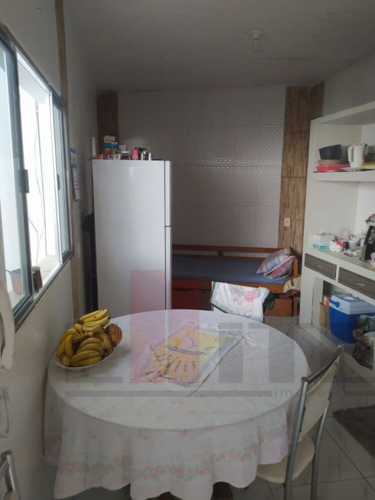 Casa, 1 quarto, 80 m² - Foto 2