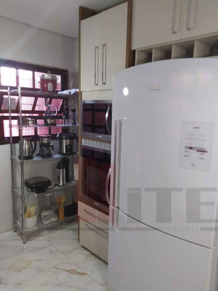 Casa, 3 quartos, 118 m² - Foto 9