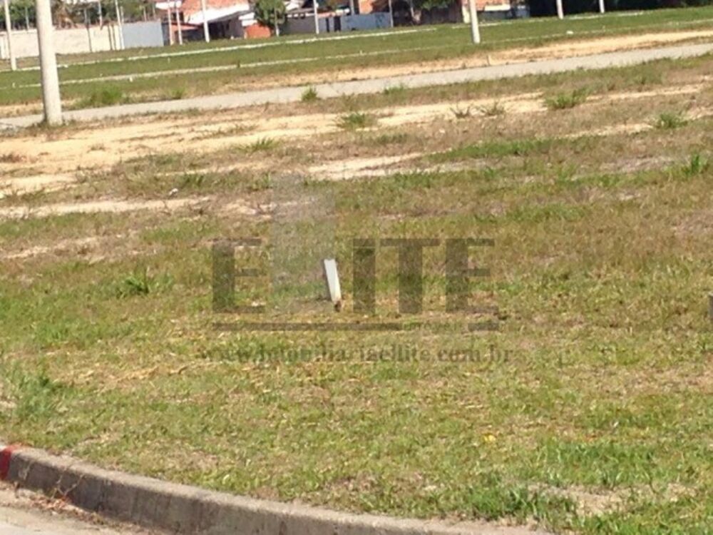 Terreno, 300 m² - Foto 1