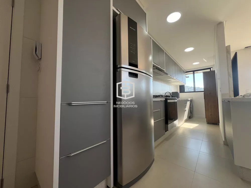 Apartamento à venda com 2 quartos, 70m² - Foto 6