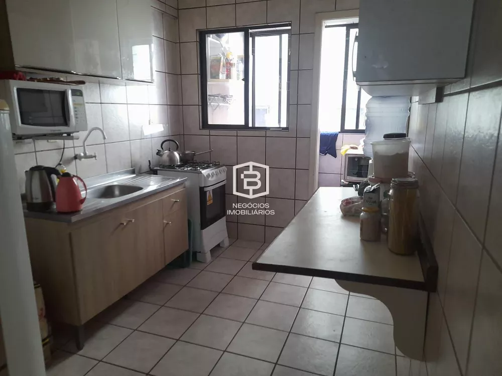 Apartamento à venda com 3 quartos, 127m² - Foto 5