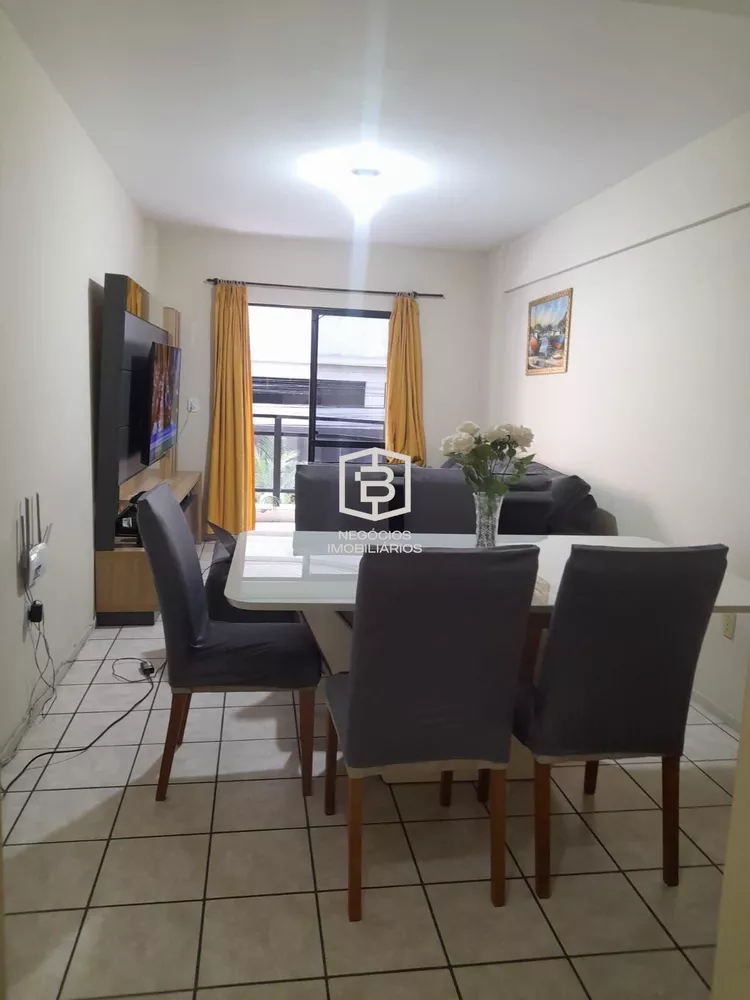 Apartamento à venda com 3 quartos, 127m² - Foto 1