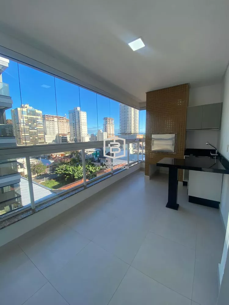 Apartamento à venda com 3 quartos, 120m² - Foto 1